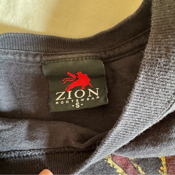 Vintage Johnny Cash graphic tee Size S - Picture 4 of 4